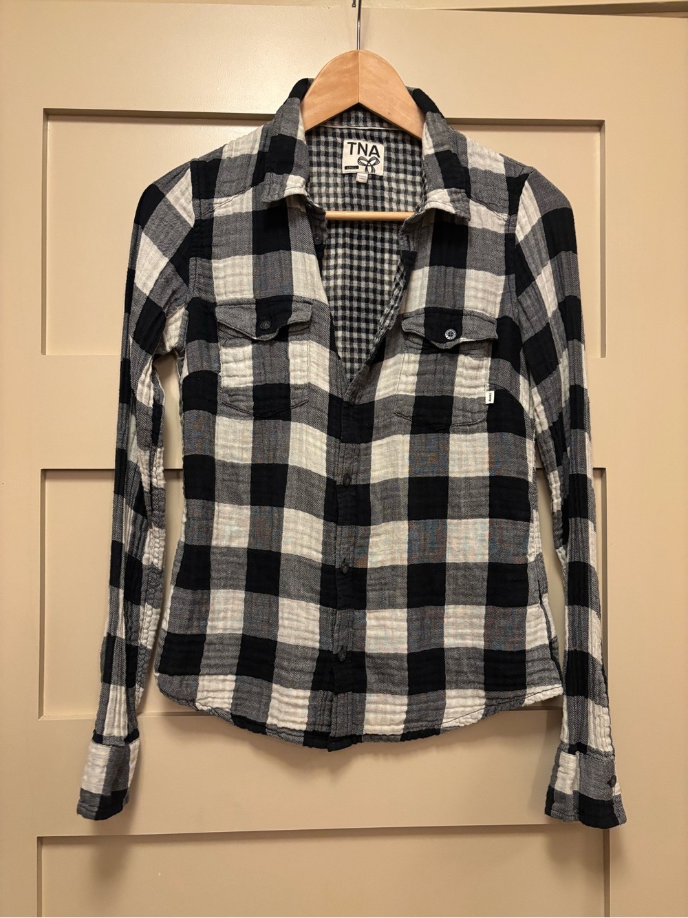 TNA Soft Cotton Buffalo Plaid Button Down Shirt Pockets